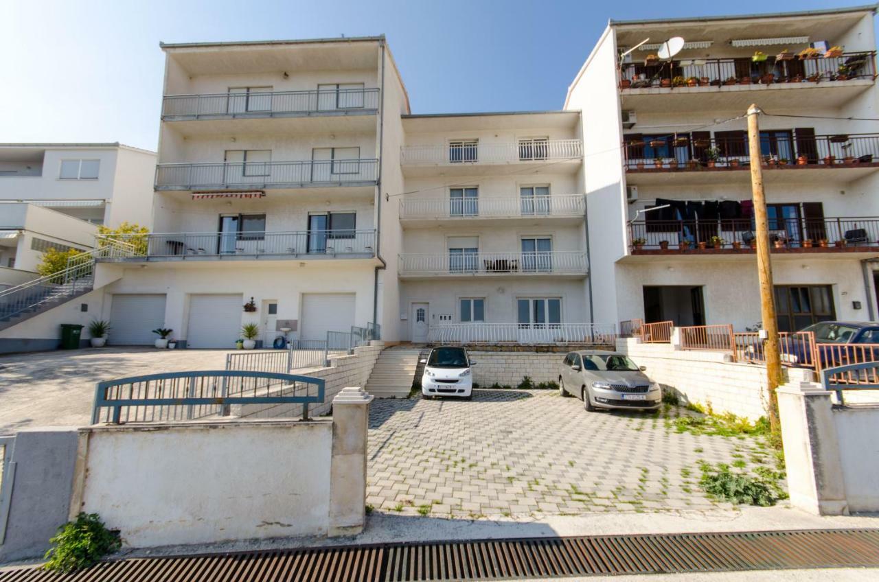 Bridge And Beach Apartments Trogir Extérieur photo